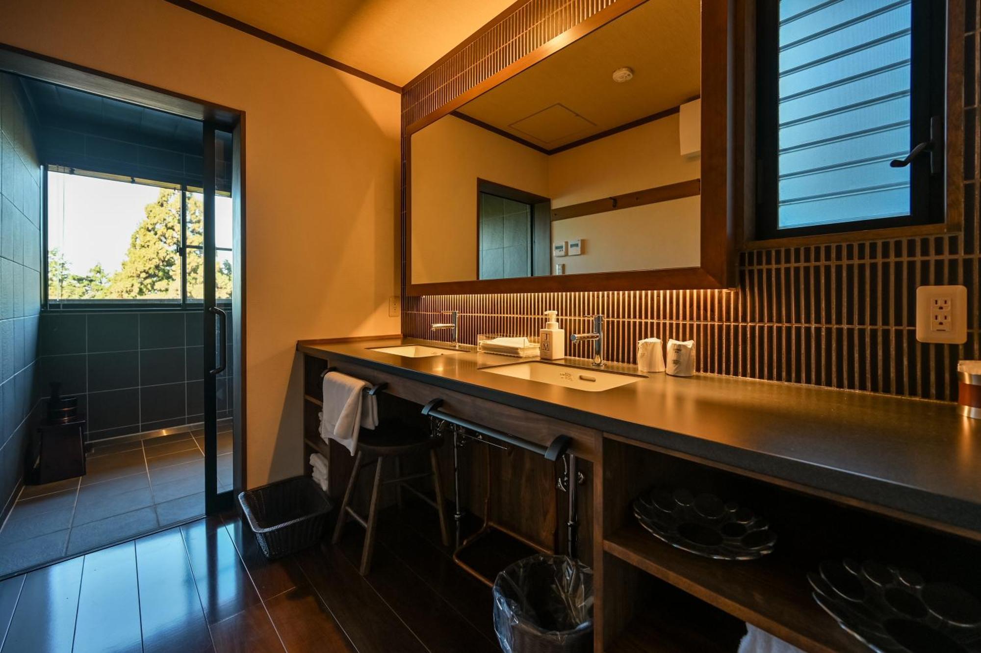 Kaze No Tani No Iori Hotel Gamagōri Exterior photo
