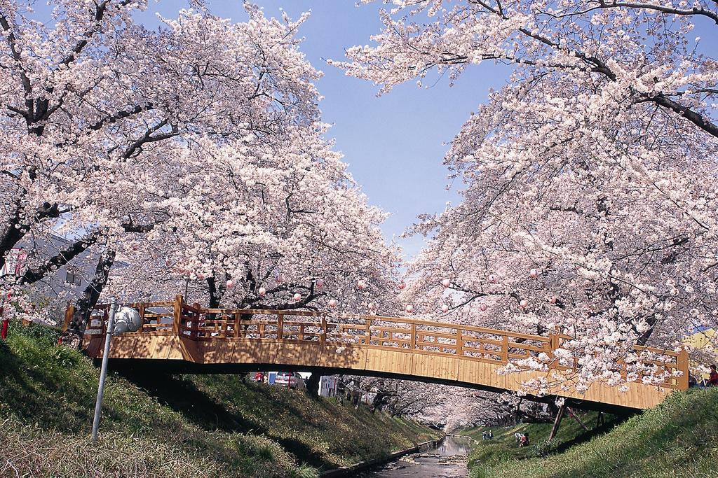 Kaze No Tani No Iori Hotel Gamagōri Exterior photo